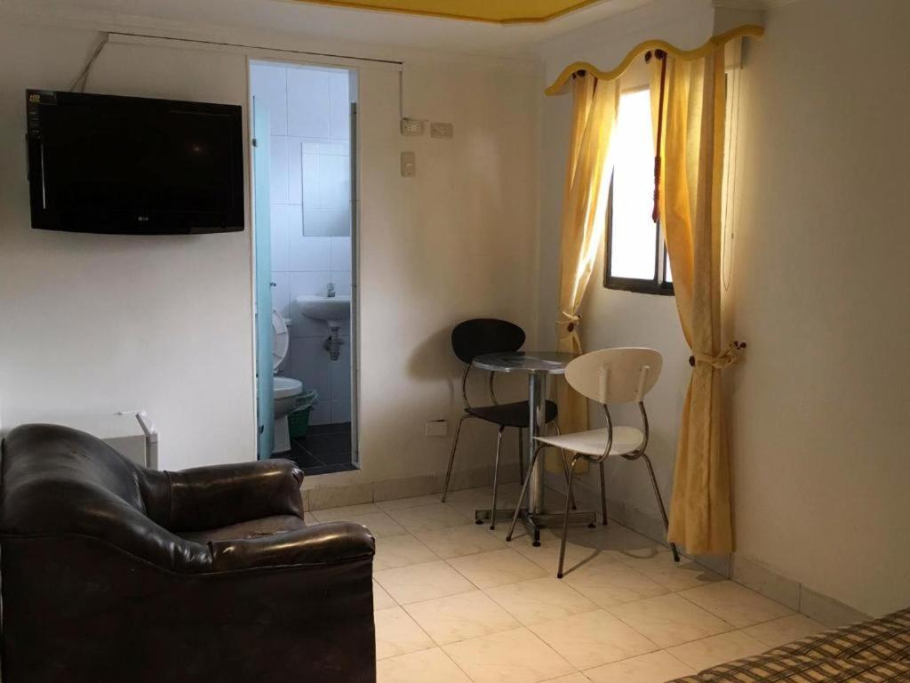 La Gran Fortaleza B&B Богота Экстерьер фото