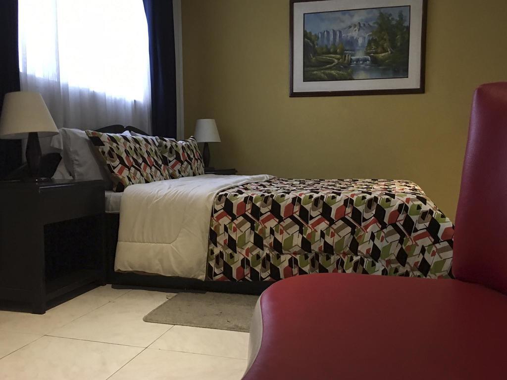 La Gran Fortaleza B&B Богота Экстерьер фото